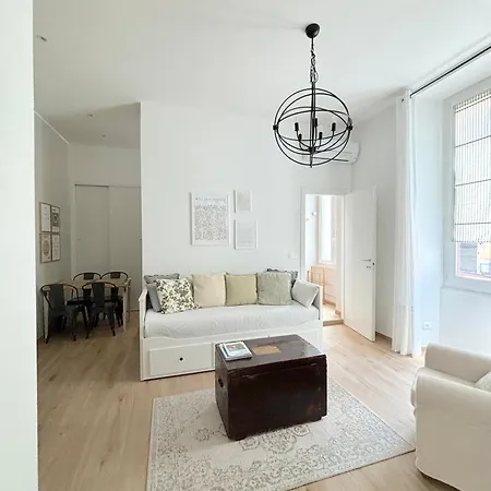 Casa *